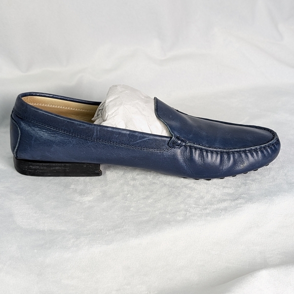 GUC Tod's Women's Dark Blue In Leather Heeled Loafers Size 10 Made In Italy - Picture 3 of 16